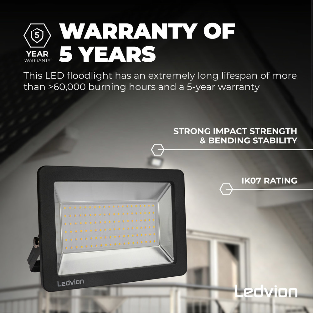 Ledvion LED Breedstraler 100W – 8500 Lumen – 6500K - Quick Connector - 5 Jaar garantie Ledvion LED Breedstraler 100W – 8500 Lumen – 6500K - Quick Connector - 5 Jaar garantie