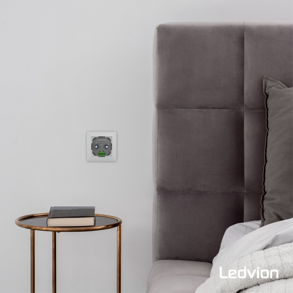 Ledvion LED DUO Dimmer 3-100 Watt 220-240V - Fase Afsnijding - Universeel Ledvion LED DUO Dimmer 3-100 Watt 220-240V - Fase Afsnijding - Universeel