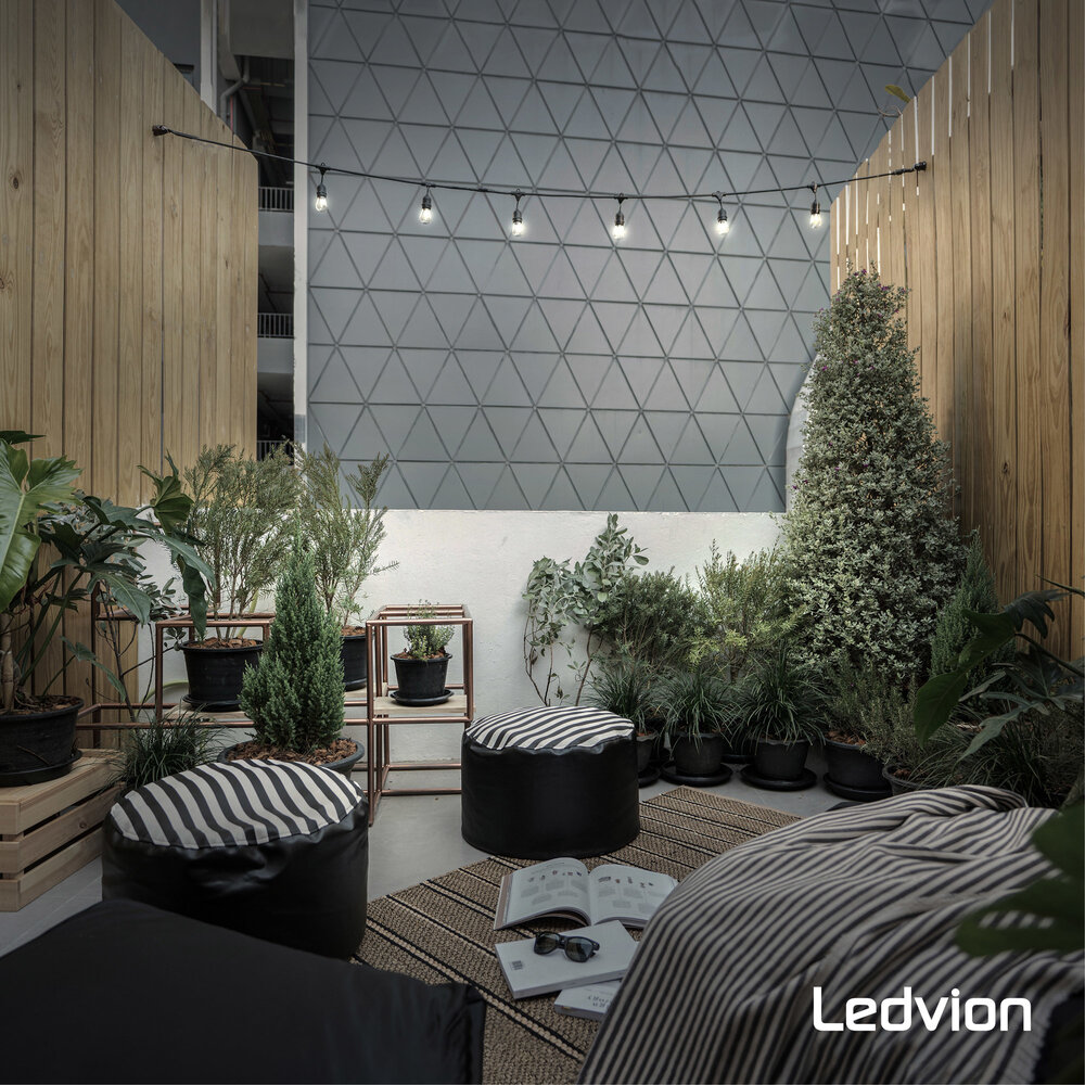 Ledvion 6m LED Prikkabel - IP65 Lichtsnoer Buiten - Light String - 6 E27 Fittingen