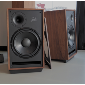 Pylon Luidsprekers Jade 20 luidsprekers