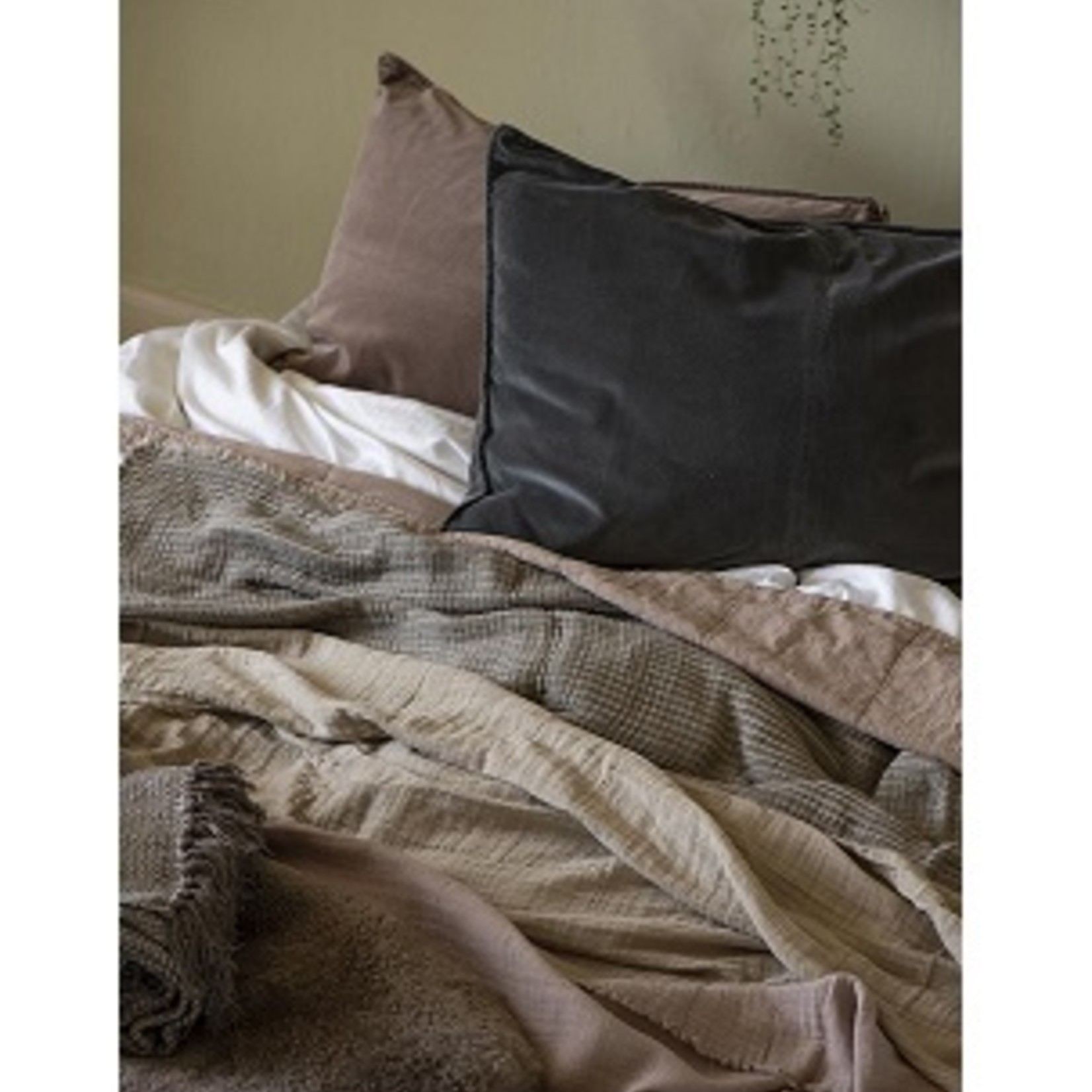 IB Laursen Velvet kussenhoes thunder grey (72x52cm)