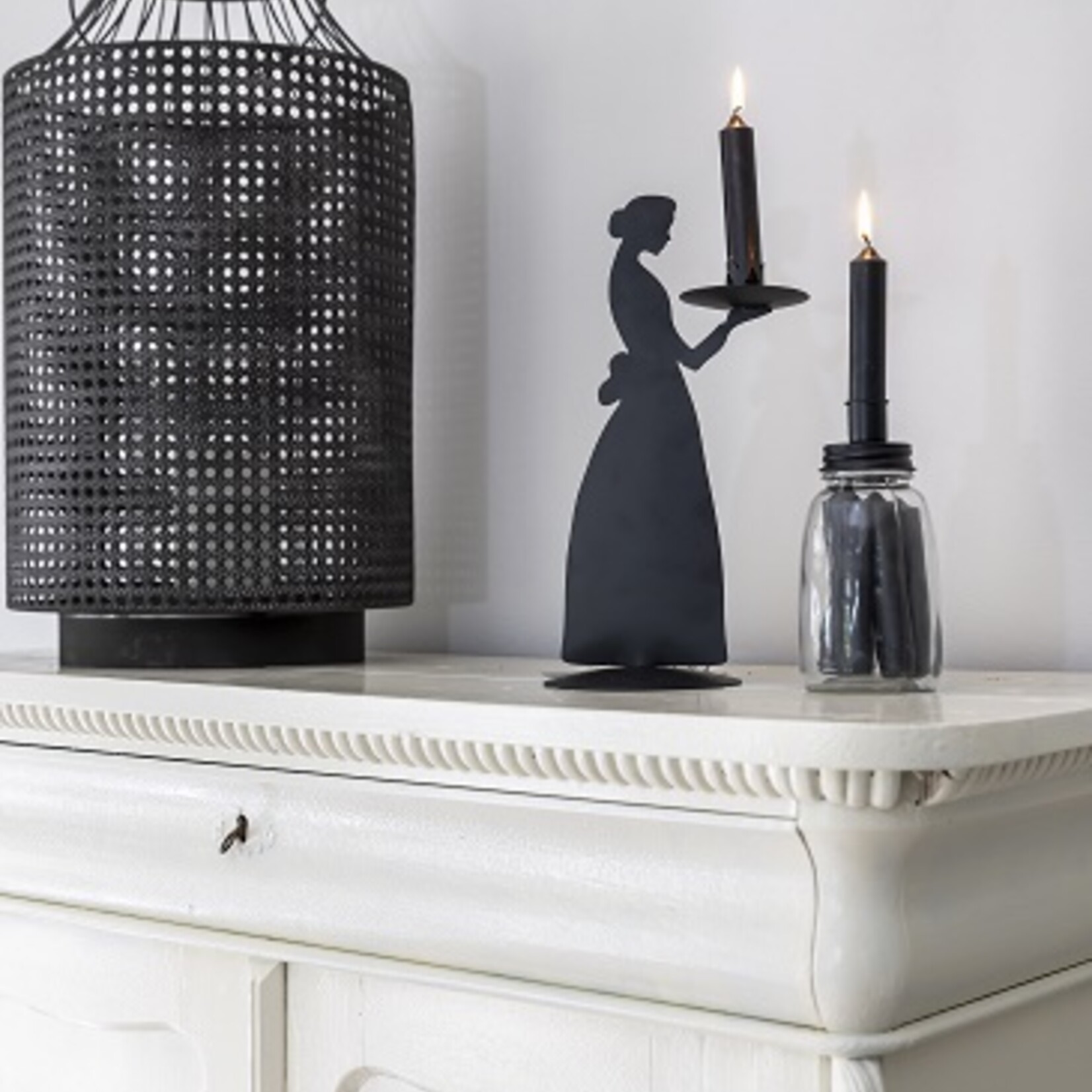 Bastion Collections Lady Black candle