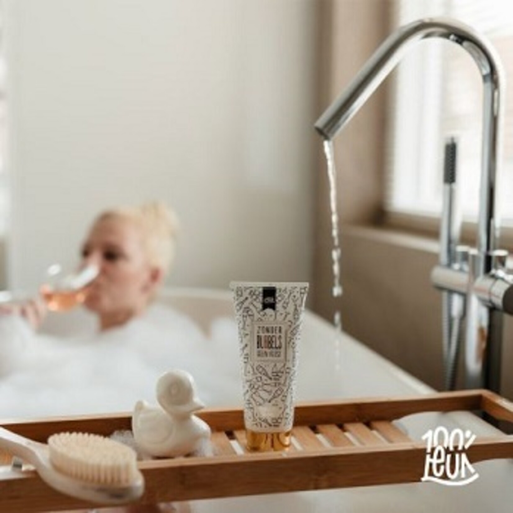 Totale leegverkoop van 100%LEUK Douchegel – Zonder bubbels geen feestje