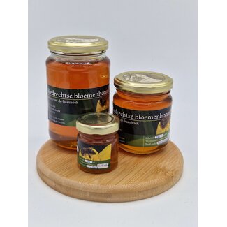 Bloemen honing uit Eigen imkerij