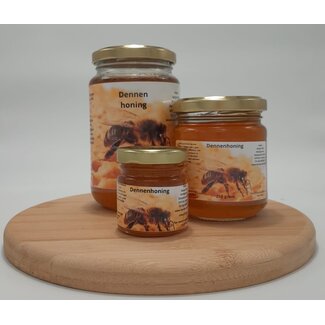 Dennen honing