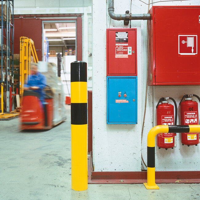 BLACK BULL Rampaal L - betonneren - Ø 159 mm - verzinkt/gecoat - geel/zwart