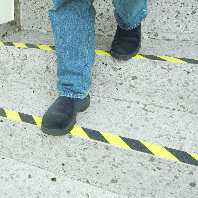 PROline antislipbekleding 100 mm - op rol - zelfklevend - geel/zwart