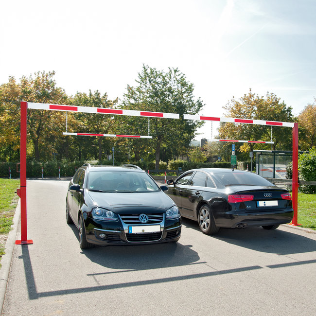 COMPACT draaibare doorgang- en hoogtebegrenzer - 2810 x 4705 mm - rood/wit