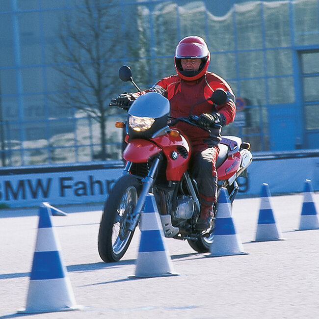 Cône EUROPA - 510 mm - caoutchouc - blanc/rouge