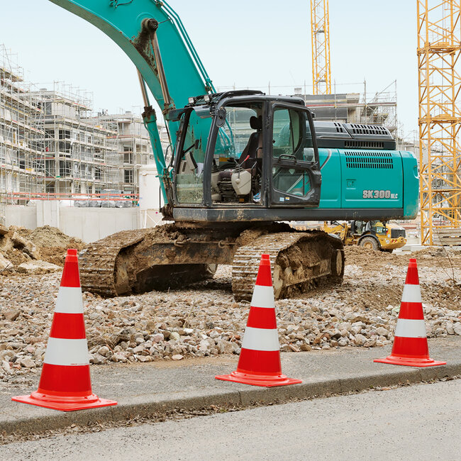 MORION EU cône de signalisation - 750 mm - classe 2 - rouge/blanc