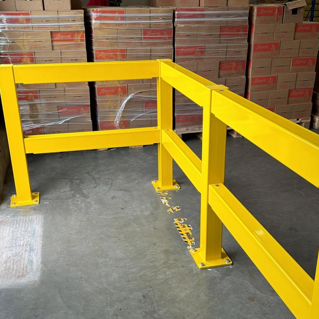BLACK BULL Magazijn railing XL-Line - 1000 mm - hoekpaal - gecoat - geel