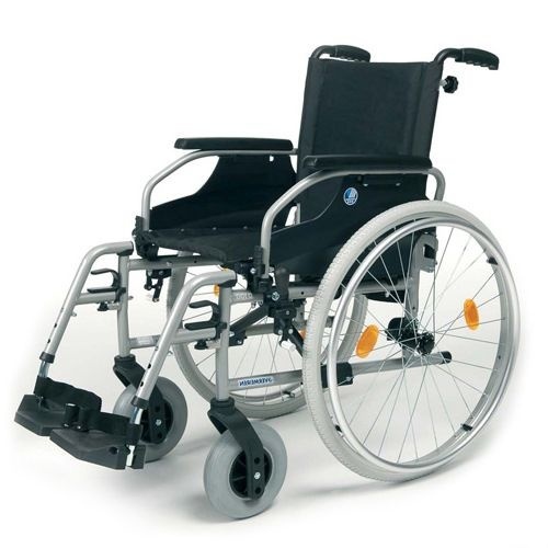 D100 Rolstoel