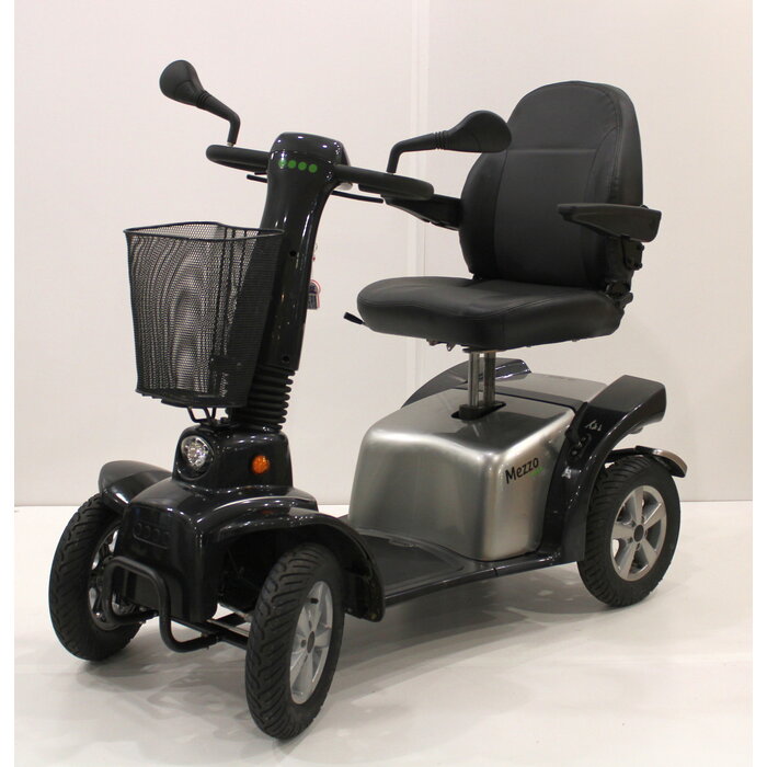 Scootmobiel Mezzo 4 (occasion) Zilver