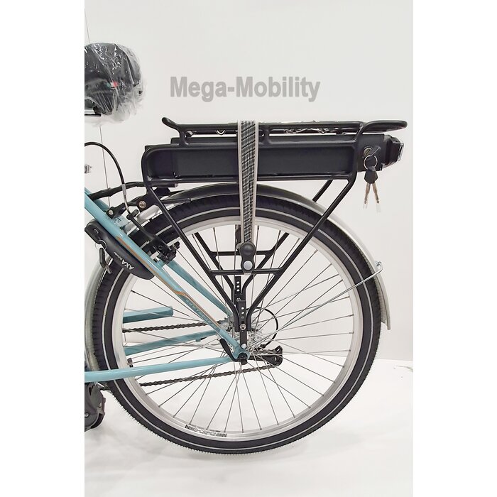 Tweewieltandem met achteraan besturing