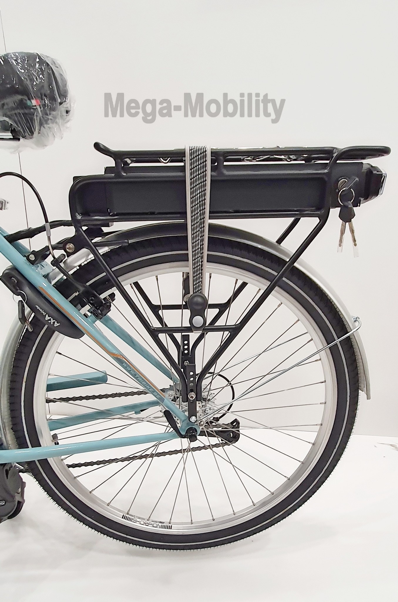 Tweewieltandem met achteraan besturing