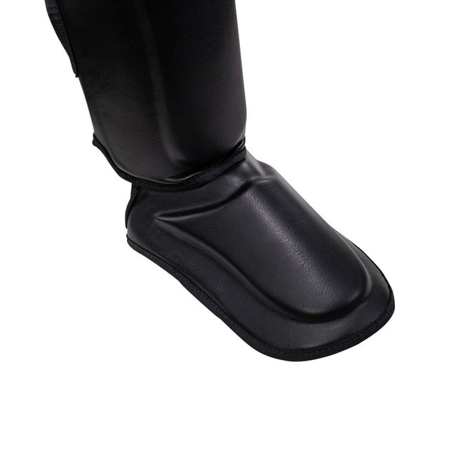 King Pro Boxing Scheenbeschermer - SGL7 - ZWART