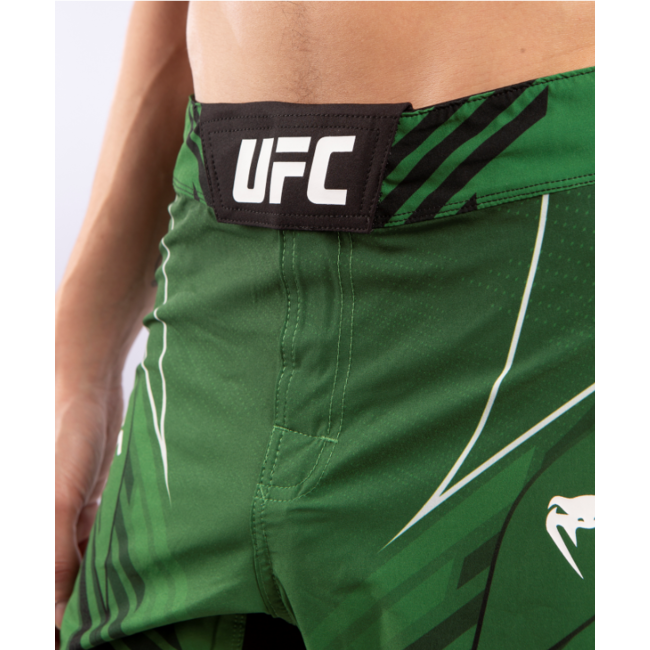 Venum UFC Venum Pro Line MMA Shorts - GROEN