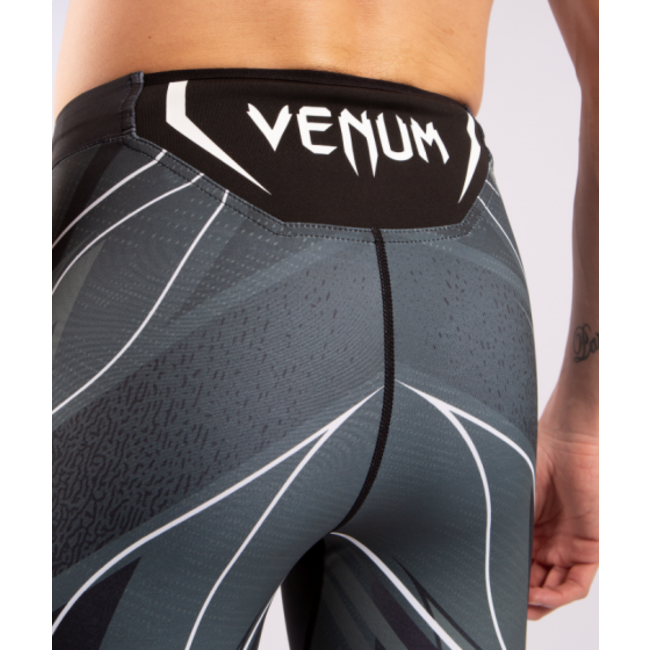 Venum UFC Pro Line Vale Tudo Shorts - MMA Compressie short - Zwart