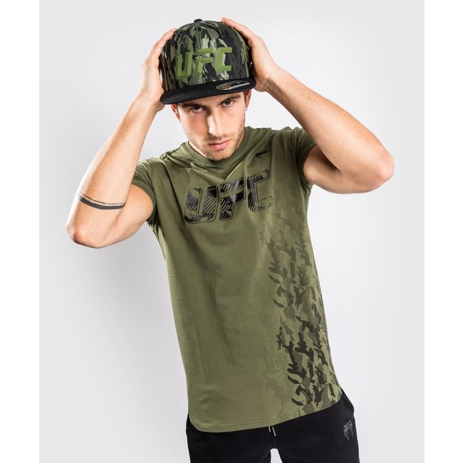 Venum UFC - AUTHENTIC FIGHT WEEK T-SHIRT - Khaki