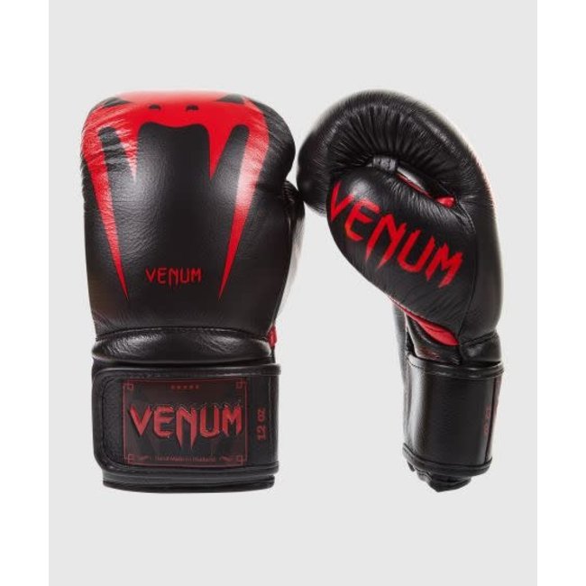 Venum GIANT 3.0 - BOKSHANDSCHOENEN -NAPPA LEATHER - BLACK DEVIL