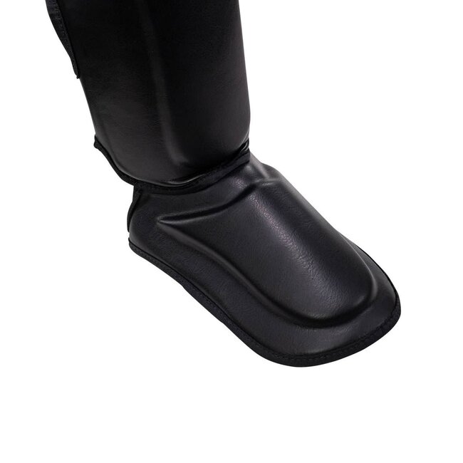 King Pro Boxing Scheenbeschermer - SGL7 - ZWART