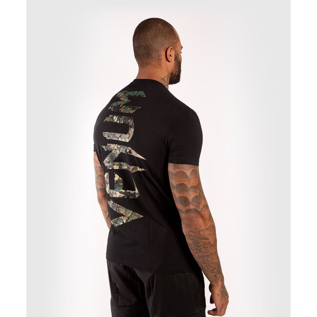 Venum VENUM ORIGINAL GIANT T-SHIRT - BLACK/FOREST CAMO