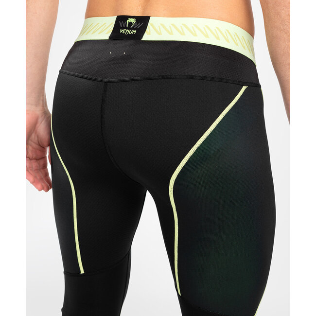 Venum COMPRESSIE BROEK - FUSION 2.0 MEN’S SPATS - BLACK/YELLOW