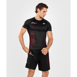 Venum UFC VENUM PERFORMANCE INSTITUTE 2.0 MEN’S SHORT-SLEEVE RASHGUARD - BLACK/RED