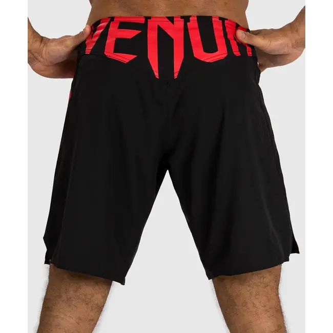 Venum Light 5.0 Fighshorts - Black/Red