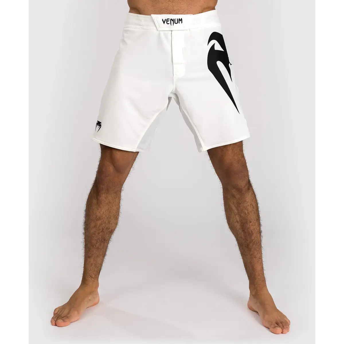 Venum Light 5.0 Fight short - blanc/noir