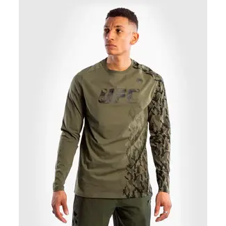 UFC UFC Venum Authentic Fight Week Men's Long Sleeve T-shirt - Khaki