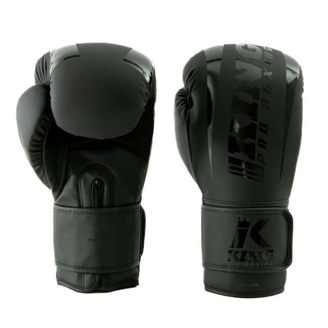 King Pro Boxing King Pro Boxing REVO Kickboksset – Bokshandschoenen en Scheenbeschermers – Black on Black