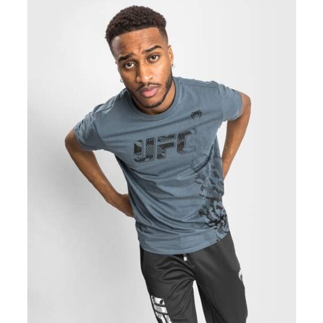 Venum UFC VENUM AUTHENTIC FIGHT WEEK MEN'S SHORT SLEEVE T-SHIRT - GREY