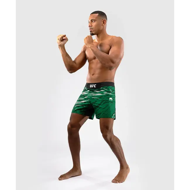 Venum UFC Fusion by Venum Authentic Fight Night Men’s Fight Short - Short Fit - Groen