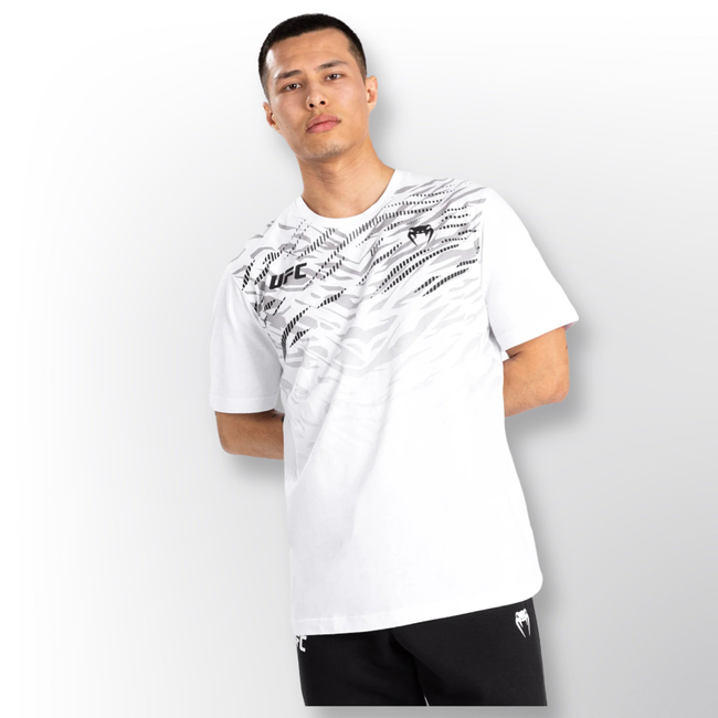 Venum UFC Fusion by Venum Men’s Replica Short Sleeve T-Shirt - White