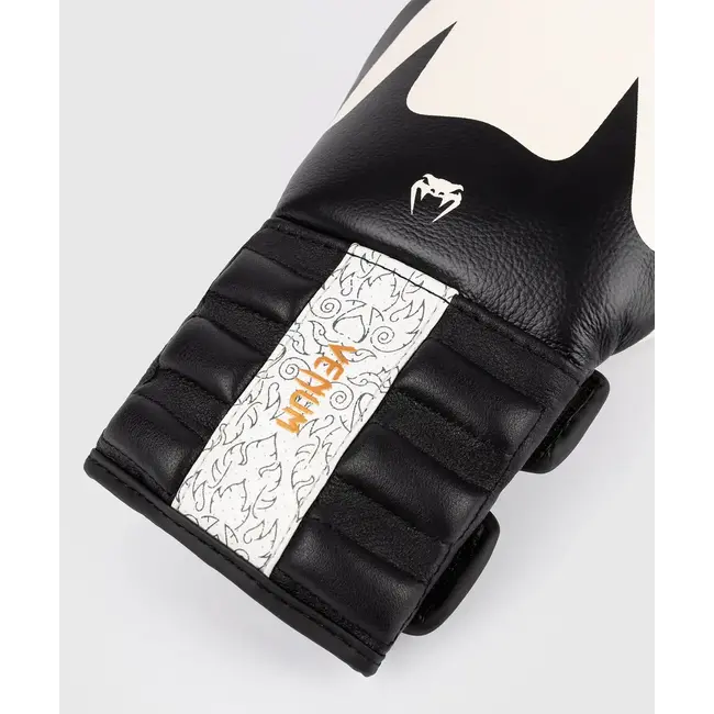 Venum Reverso Boxing Gloves - Snow White / Black