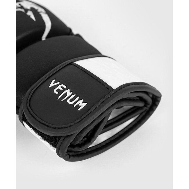 Venum Venum Legacy MMA Handschoenen Zwart Wit