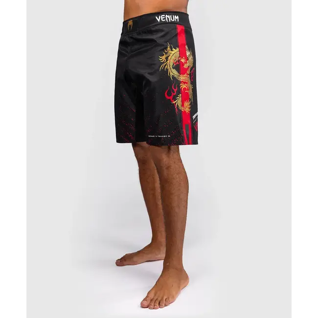 Venum Venum x TEKKEN 8 Marshall Law MMA Fightshort – Zwart/Rood/Goud – Lichtgewicht