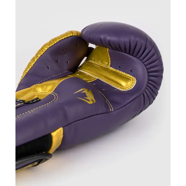 Venum BOKSHANDSCHOEN - Giant 3.0 Boxing gloves - Dark Purple/Gold