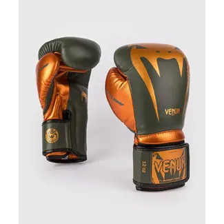 Venum BOKSHANDSCHOEN - Giant 3.0 Boxing gloves - Khaki/Bronze