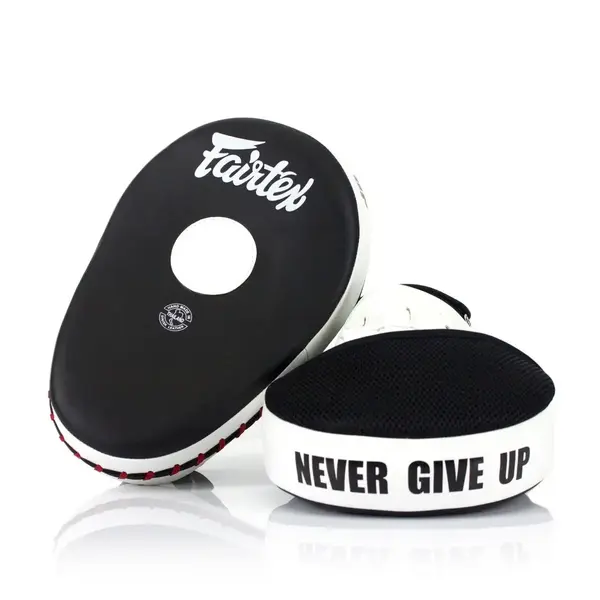 FAIRTEX FMV13 Fokushandschuhe – Schwarz/Weiß