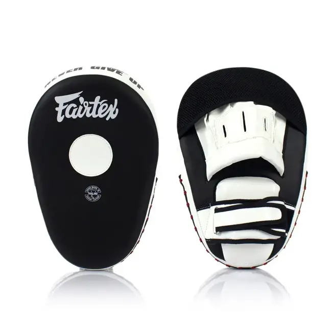 FAIRTEX FMV13 Focus Mitts – Zwart/Wit (Paar)