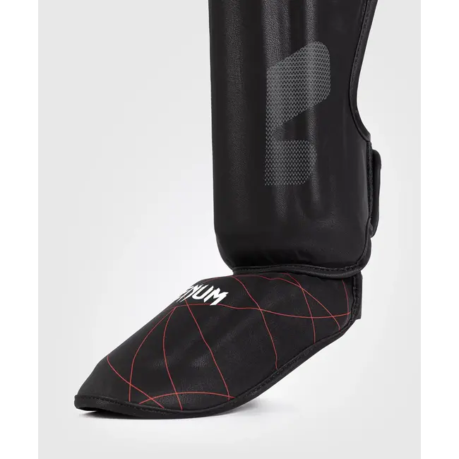 Venum Tactical XT - SCHEENBESCHERMER - Black/Fire Red