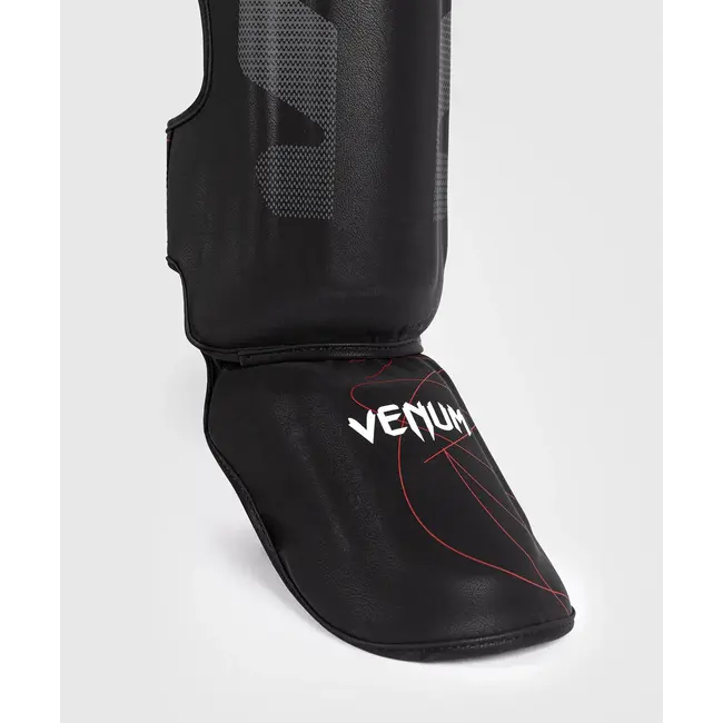 Venum Tactical XT - SCHEENBESCHERMER - Black/Fire Red