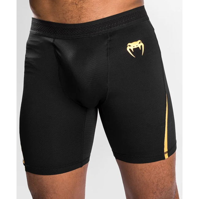 Venum Venum Tempest 2.0 Vale Tudo Shorts - black/gold
