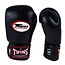 Twins Special Twins Fightset – Bokshandschoenen & Scheenbeschermers – Zwart – Inclusief FightSense Bandage