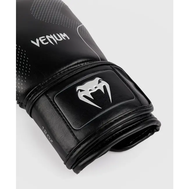 Venum Nexus Bokshandschoenen – Zwart/Zilver