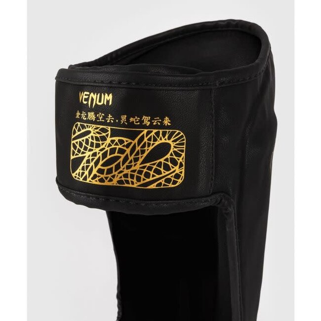 Venum Serpenti - SCHEENBESCHERMER - Black/Silver/Gold