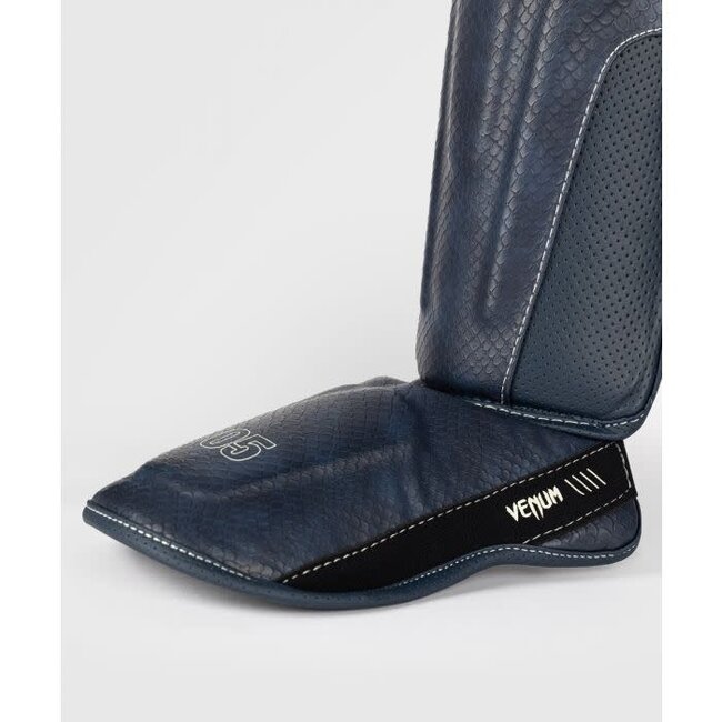 Venum Venum Impact Evo Scales - SCHEENBESCHERMER  - Midnight Blue