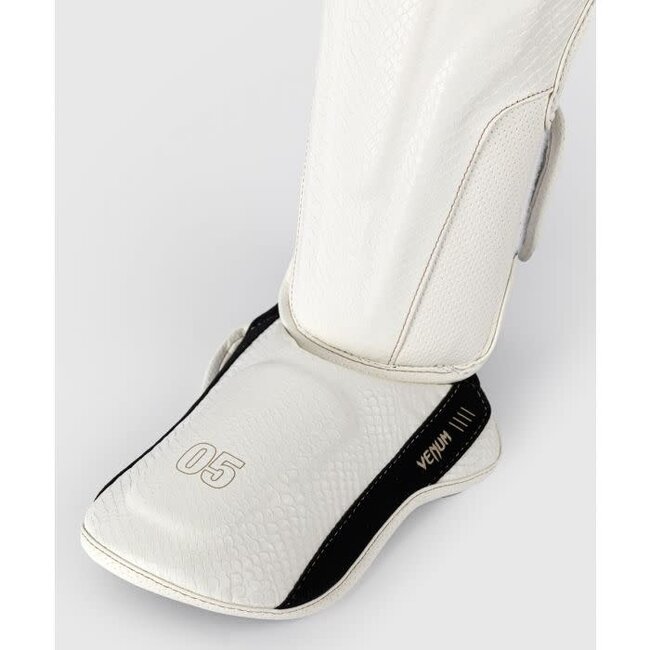 Venum Impact Evo Scales Shinguards - Ivory